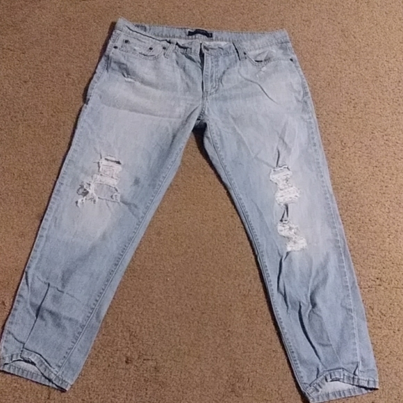 levi's 513 boyfriend jeans